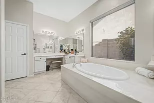 41116 N Lytham Way, Phoenix, AZ 85086 - Photo 30