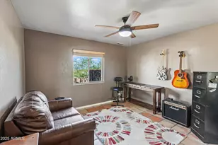33449 N 10th St, Phoenix, AZ 85085 - Photo 22