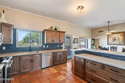 33449 N 10th Street, Phoenix, AZ 85085 - Photo 8