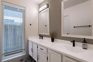1651 S Ash St, Mesa, AZ 85202 - Photo 16