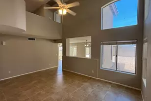 17426 N 47th St, Phoenix, AZ 85032 - Photo 2