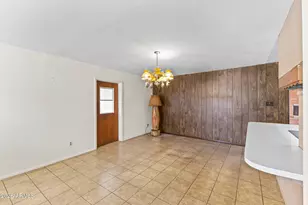 3742 W Berridge Ln, Phoenix, AZ 85019 - Photo 14