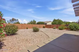 19113 N Hunters Run, Surprise, AZ 85387 - Photo 20