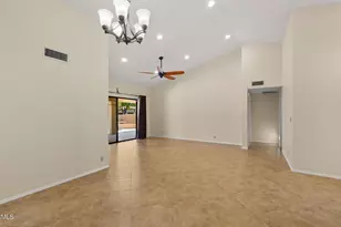 19033 N 92nd Ave, Peoria, AZ 85382 - Photo 12