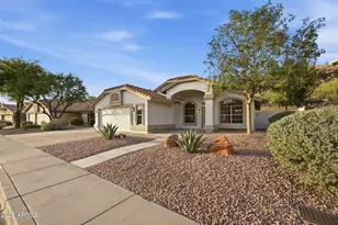 1634 W Acoma Dr, Phoenix, AZ 85023 - Photo 4