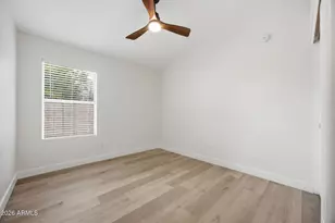 1634 W Acoma Dr, Phoenix, AZ 85023 - Photo 28