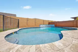 7646 W Desert Spoon Dr, Peoria, AZ 85383 - Photo 46