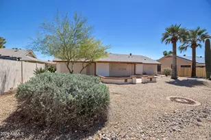 13626 W Gable Hill Dr, Sun City West, AZ 85375 - Photo 6