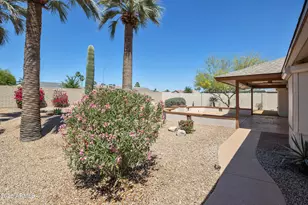 13626 W Gable Hill Dr, Sun City West, AZ 85375 - Photo 4