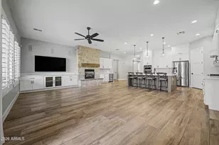 24011 N 24th Pl, Phoenix, AZ 85024 - Photo 8