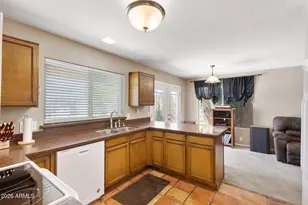 3947 W Whispering Wind Dr, Glendale, AZ 85310 - Photo 8