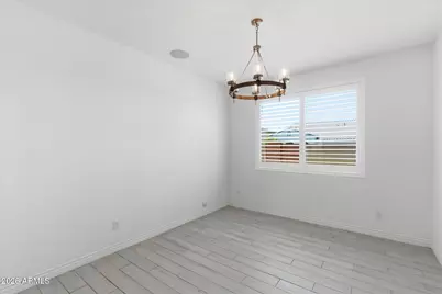 25601 N 140th Lane, Surprise, AZ 85387 - Photo 14