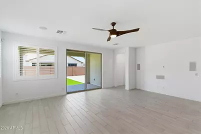 25601 N 140th Lane, Surprise, AZ 85387 - Photo 12