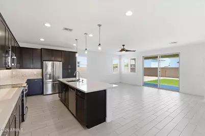 25601 N 140th Lane, Surprise, AZ 85387 - Photo 8