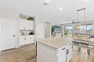 25168 N 135th Ave, Peoria, AZ 85383 - Photo 6