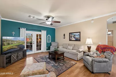 10259 W Mohawk Lane, Peoria, AZ 85382 - Photo 2