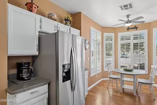 10259 W Mohawk Ln, Peoria, AZ 85382 - Photo 6