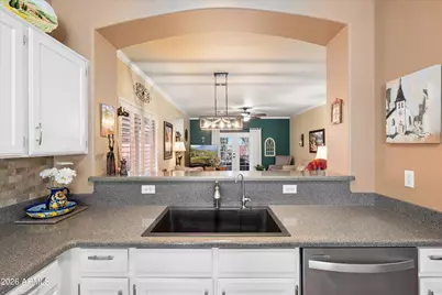 10259 W Mohawk Lane, Peoria, AZ 85382 - Photo 26