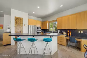 4613 N 31st St, Phoenix, AZ 85016 - Photo 2