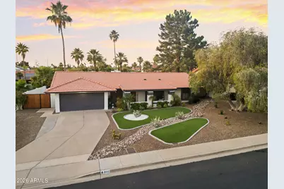 802 E Forest Hills Drive, Phoenix, AZ 85022 - Photo 2