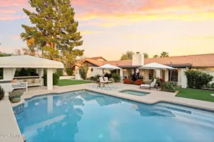 802 E Forest Hills Dr, Phoenix, AZ 85022 - Photo 4