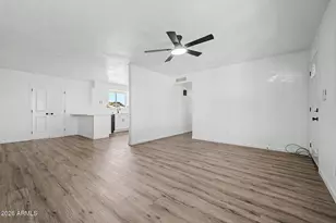 913 W St John Rd, Phoenix, AZ 85023 - Photo 8