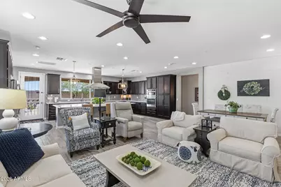 12917 W Caraveo Place, Peoria, AZ 85383 - Photo 2