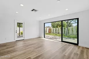 7641 E Avalon Dr, Scottsdale, AZ 85251 - Photo 10
