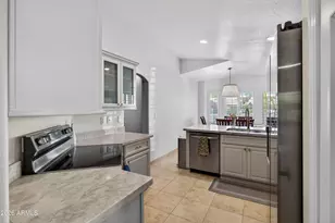 991 N Longmore St, Chandler, AZ 85224 - Photo 6