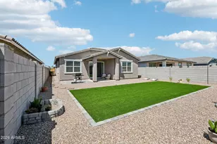 17637 W Monroe St, Goodyear, AZ 85338 - Photo 36