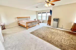 9025 S 6th St, Phoenix, AZ 85042 - Photo 32