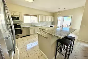 9025 S 6th St, Phoenix, AZ 85042 - Photo 10