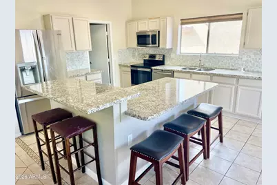 9025 S 6th Street, Phoenix, AZ 85042 - Photo 2