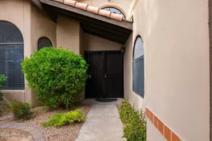 4036 E Lupine Ave, Phoenix, AZ 85028 - Photo 4