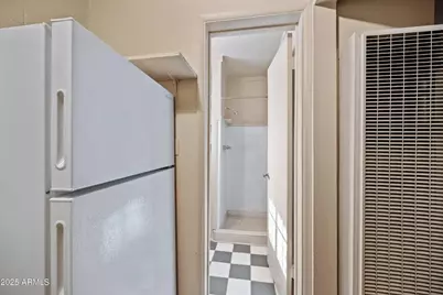 343 W Portland Street #Apt 6, Phoenix, AZ 85003 - Photo 8