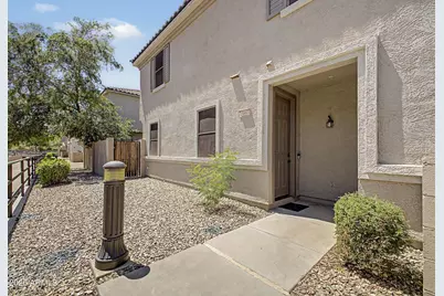 2965 E Dunbar Drive, Phoenix, AZ 85042 - Photo 2