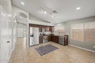 15809 N 165th Ln, Surprise, AZ 85388 - Photo 10