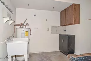 6237 N 22nd Dr, Phoenix, AZ 85015 - Photo 36