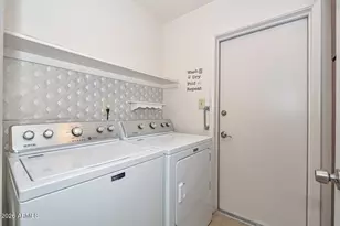 6237 N 22nd Dr, Phoenix, AZ 85015 - Photo 20