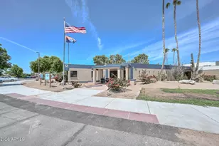 6237 N 22nd Dr, Phoenix, AZ 85015 - Photo 38