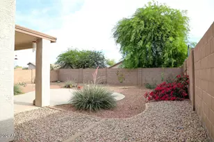 13831 W Young St, Surprise, AZ 85374 - Photo 26