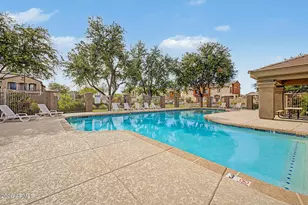 2727 N Price Rd, Chandler, AZ 85224 - Photo 32