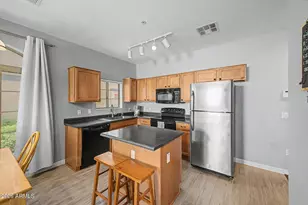 2727 N Price Rd, Chandler, AZ 85224 - Photo 16