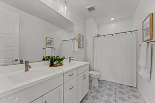 1532 E Rakestraw Ln, Gilbert, AZ 85298 - Photo 44