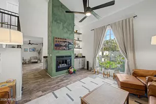 1843 E Vinedo Ln, Tempe, AZ 85284 - Photo 10