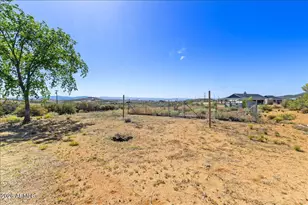 17313 E Lions Crossing Rd, Dewey, AZ 86327 - Photo 28