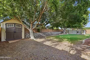2628 E Beverly Rd, Phoenix, AZ 85042 - Photo 22
