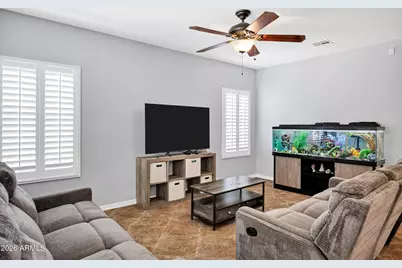 11032 E Silver Springs Avenue, Mesa, AZ 85212 - Photo 10