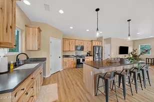 2107 N Cypress Point Dr, Flagstaff, AZ 86004 - Photo 8