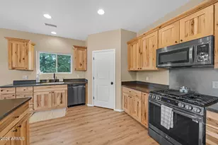 2107 N Cypress Point Dr, Flagstaff, AZ 86004 - Photo 10